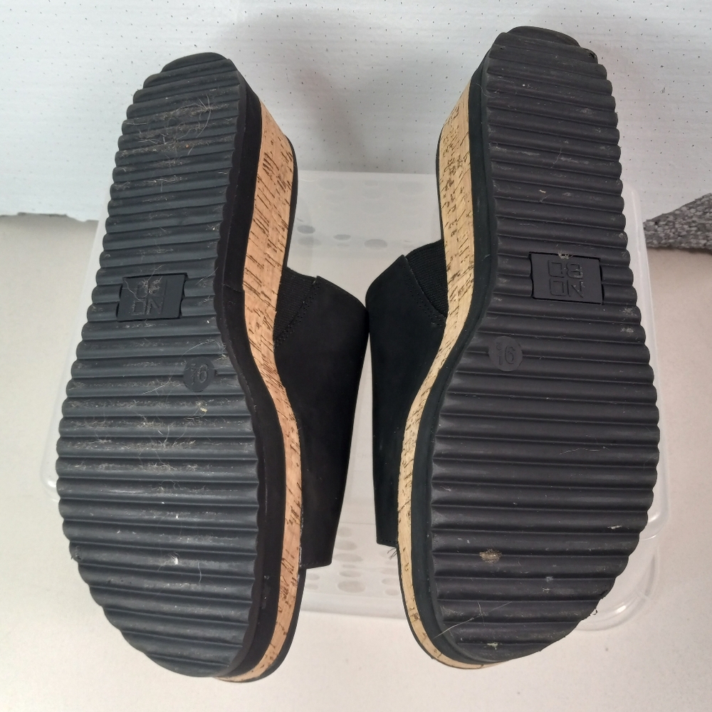 NoBo Memory Foam 9.5 Black Cork Platform Sandals - Picture 4 of 7